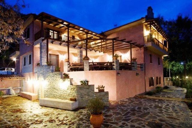 La Casa Rossa Otel Prínos Dış mekan fotoğraf