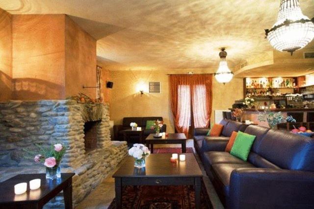 La Casa Rossa Otel Prínos Dış mekan fotoğraf