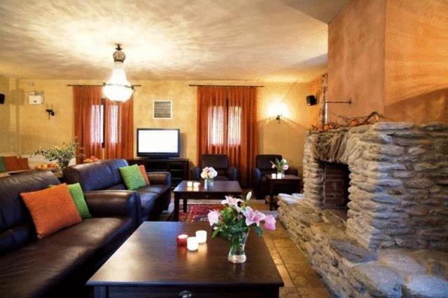 La Casa Rossa Otel Prínos Dış mekan fotoğraf