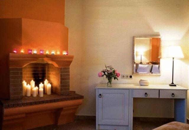 La Casa Rossa Otel Prínos Dış mekan fotoğraf